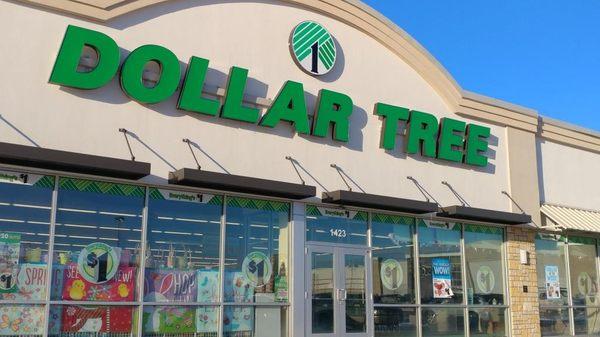 Dollar Tree in north Bismarck ND