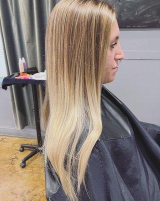 Blonde highlights by Suzy