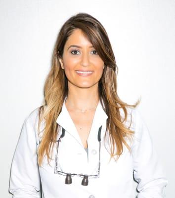 Dr. Maryam Nazeri (Dentist)