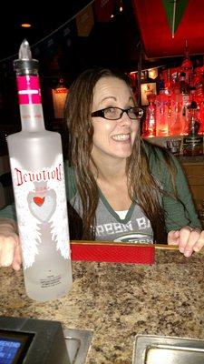 Jamie, best bartender in Las Vegas come see her Thursday - Sunday 9:00to 16:00.