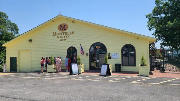 Exterior view of Montello Winery