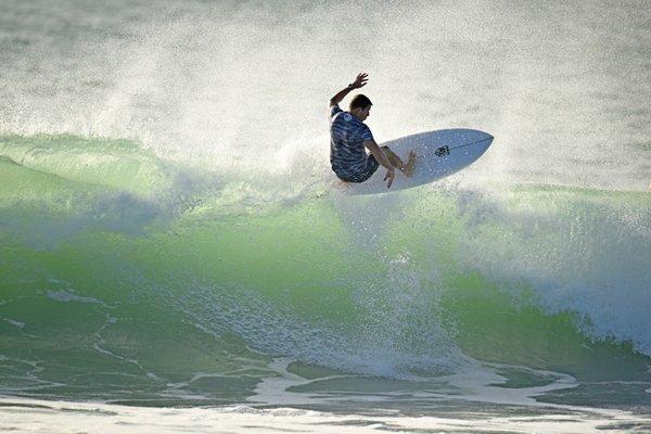 Josh Neubauer surfing Wrigthsville Beach, NC