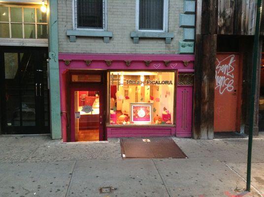 Helen Ficalora store is located in SoHo at 21 Cleveland Place New York, NY 10012.