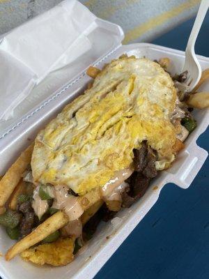 Bulgogi fries + fried egg