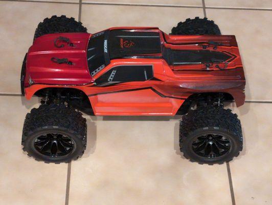 My RedCat that was gifted to me by Turn & Burns gracious owner! A few mods and a little paint now she looks tough!