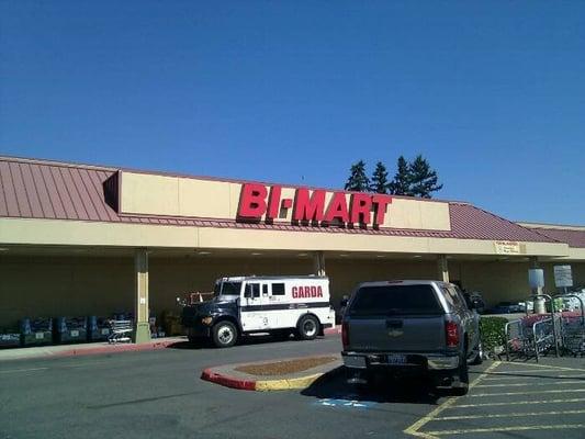 Bi-Mart