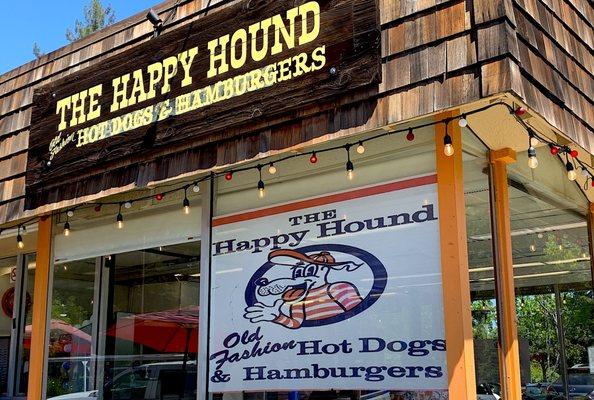 The Happy Hound on Los Gatos Blvd.