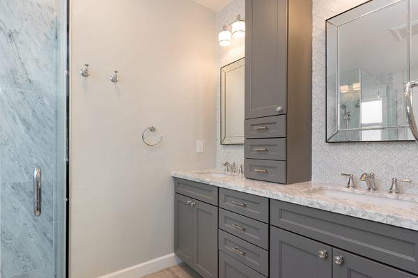 Double sink vanity with a mini pantry divider