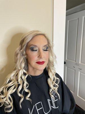 Hair and make-up Kayla