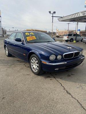 2004 Jaguar XJ8 instant classic