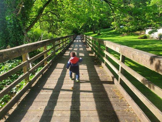 On the bridge that wraps around the lake