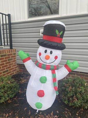 Inflatable snowman less than $15