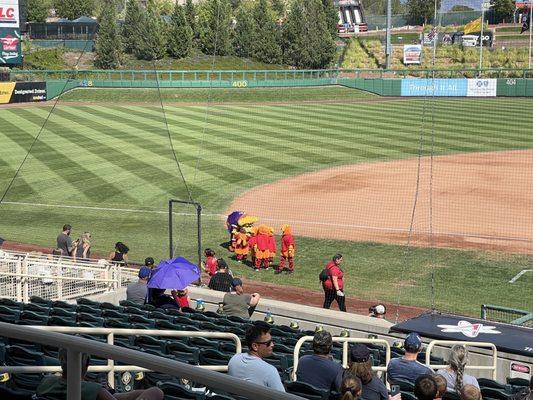 Kiddos participating in the Orbit dance at the bottom of the 3rd