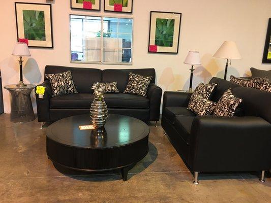 SOFA AND LOVESEAT SET BRAND NEW $1,099