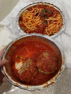 Spaghetti with Marinara Sauce and a Side of Beef Meatballs - hit the spot