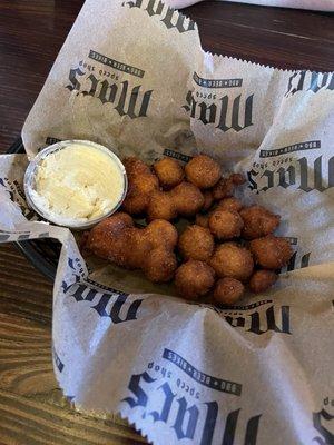 Hush puppies