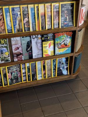 Front desk ambiance, cool mags