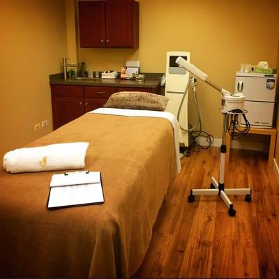 So cozy. Take advantage of facials and body contouring with the latest machines!