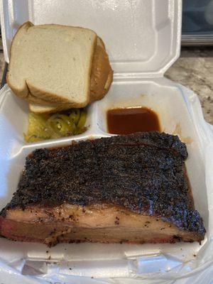 Juicy tender brisket, white bread, pickles & jalapenos