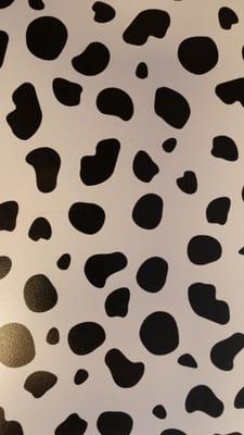 Dalmatian tables