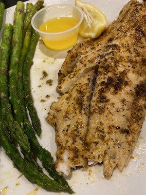 Grilled grouper and asparagus