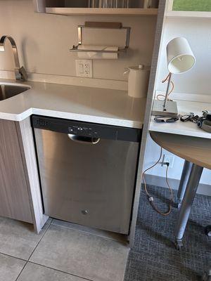 Home2Suites Dishwasher