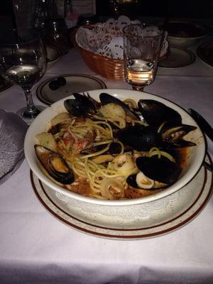 Frutti de Mare excellent !! Get here often