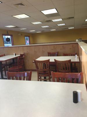 Sal's Pizza of Hooksett -- 1329 Hooksett Road / Route 3 & 28, Hooksett            Interior