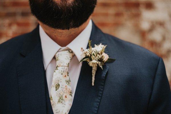 Boutonniere. Photo by Judith Madrid Photography.