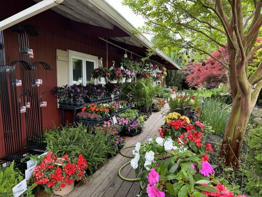 Eric's Nursery and Garden Center