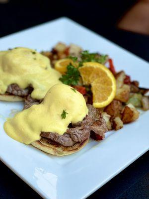 Filet Mignon Benedict