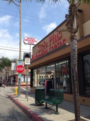 Clothing store on the corner of Gardena Blvd and Berendo Ave.