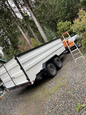 Filled up this entire trailer with junk.