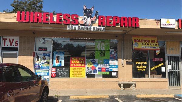 Cell-Fie ( The phone store and Repairs )