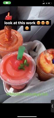 Strawberry smoothie, mangoneada , and a squirt loco