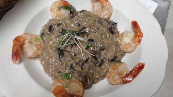 Garlic shrimp and wild mushroom Risotto