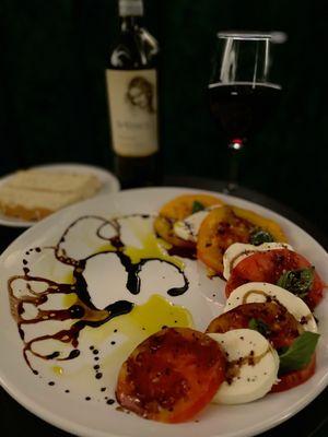 Caprese Salad - Fresh Garden Tomatoes | Basil | Mozzarella | Balsamic | Olive Oil