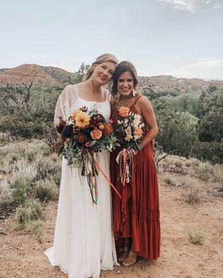 Bridal bouquet and bridesmaids flowers