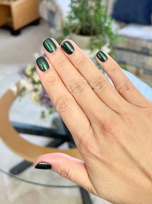 Sparkly dark green Gel Manicure