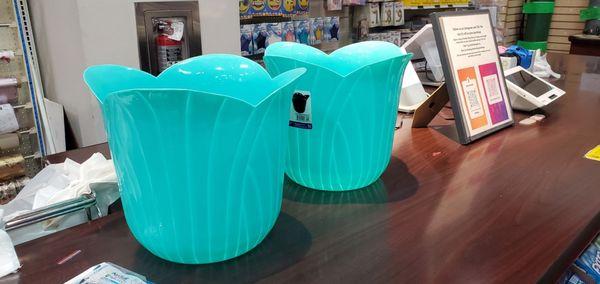 How cute r these tulip trash bins? 1.50 each!