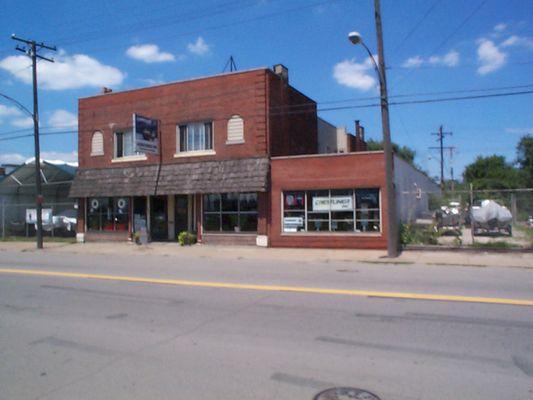 Lockeman's Hardware & Boats