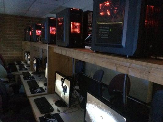 Consoles on 40" TVs and 12 MYTHLOGIC PCs - $4/hr or 6 hours for $20 check us out at @digitalops on social media