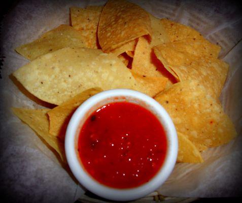 Salsa & chips