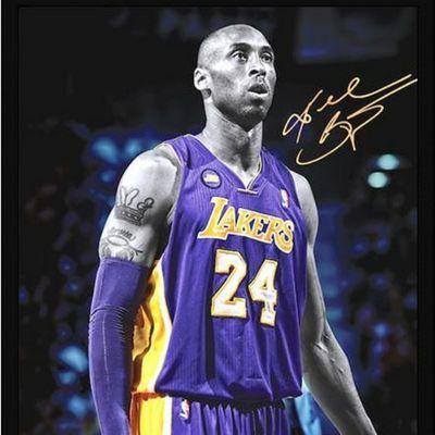 Kobe Bryant Signature