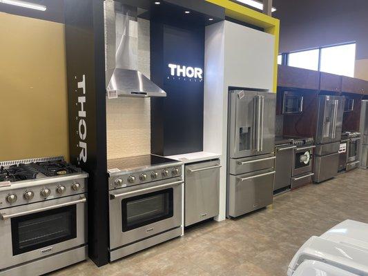 Thor kitchen appliance package demo