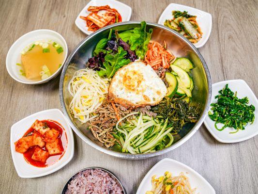 Dduk Bae Gi Hot Stone & Korean Kitchen 뚝배기 한식 반찬 전문점 | Address: 2330 Royal Ln #300, Dallas, TX 75229, United States | Phone: ...