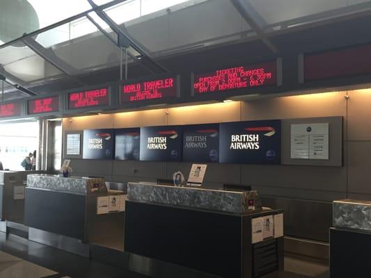 Very professional, organized and large ticket counter area to help keep lines to a minimum.