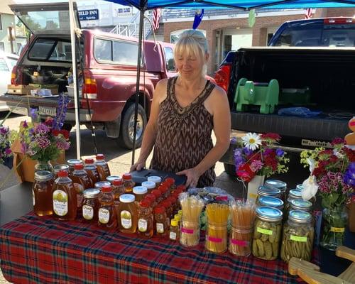 There is a lot to love in our little town. Saturday morning Farmer's Market downtown.