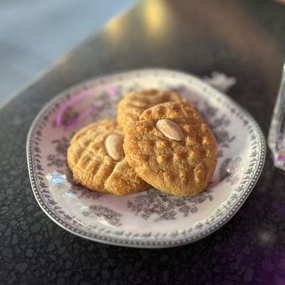 Almond Cookies