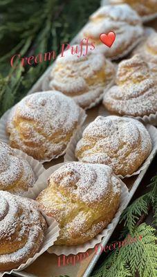 cream puffs